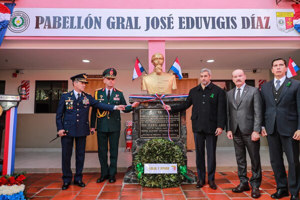 Gabinete Militar de la Presidencia celebra aniversario con inauguración de mejoras edilicias - .::Agencia IP::.
