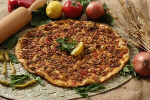 Lahmacun: conocé la pizza turca y sus ingredientes