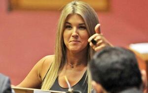 Cynthia Tarragó oficialmente es expulsada de la ANR – Prensa 5