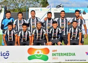 Versus / Santaní despide a uno más y prueba al tercer entrenador - PARAGUAYPE.COM
