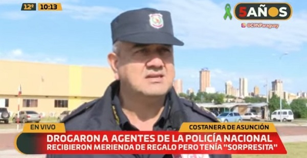 Dos policías terminan “drogadas” tras consumir cocido de regalo