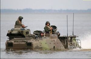 Brasil hace gala de su poderío militar en el lago Itaipu