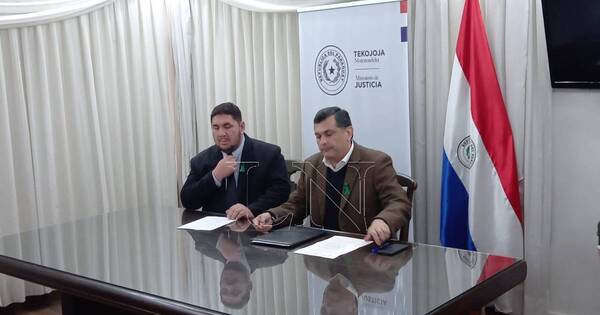 La Nación / Intervención de Tacumbú: el director y unos 20 funcionarios penitenciarios fueron apartados del cargo