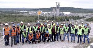 La Nación / Miembros de Capaco visitan Cecon: “Con esta industria podemos abastecer lo que necesitamos”, destacan