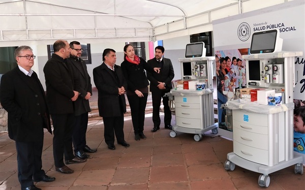 Diario HOY | Salud adquiere nuevas máquinas de anestesia de alta complejidad