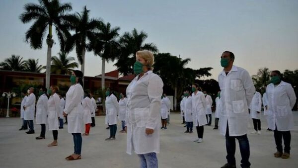 Médicos cubanos huyen de Venezuela y son capturados en el intento