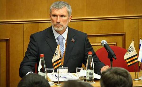 Crónica / Parlamentario ruso quiere “eliminar” a dos millones de ucranianos