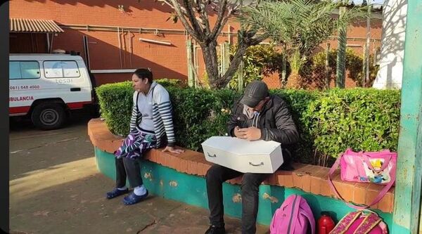 Recién nacida fallece esperando una cama de terapia intensiva en Ciudad del Este   - ABC en el Este - ABC Color