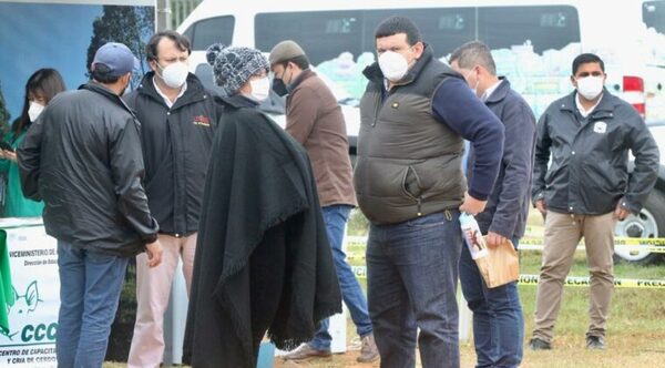 Recomiendan abrigarse bien para evitar gripe e hipotermia: bebés y ancianos corren más riesgo