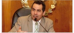 Hubo malicia en examen de donde se dio aplazo masivo, concluye abogado - PDS RADIO