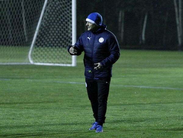 “Vamos a construir un equipo que pueda estar en la próxima cita mundial” - Selección Paraguaya - ABC Color