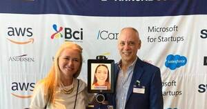La Nación / Gabybot: desde Asunción, paraguaya controló su robot en Miami