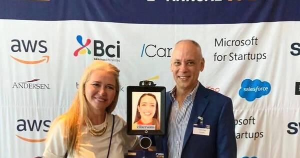 La Nación / Gabybot: desde Asunción, paraguaya controló su robot en Miami