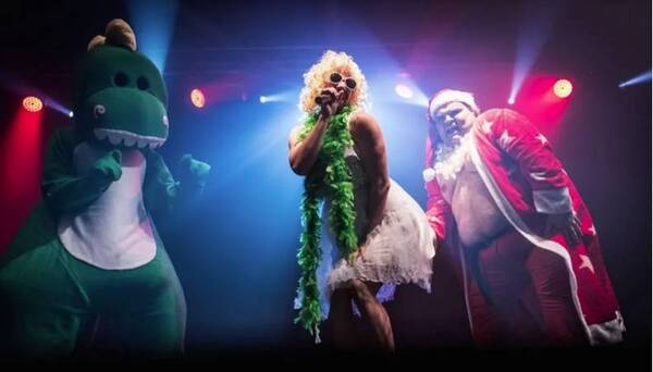 Crónica / ¡Faraona derrocada! Ho'uma úle el show de la polémica