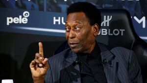"Pare con esa invasión", pide Pelé a Putin antes del juego Escocia-Ucrania