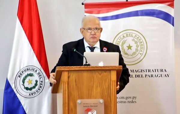“Trabajaremos para que se respete la voluntad popular” expresó el Dr. Jorge Bogarín, designado por el Senado como nuevo ministro del TSJE - Periodísticamente - ABC Color