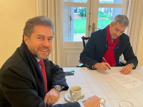 Abdo otorga acuerdo para que Rossel y Bogarín sean los nuevos ministros de la Justicia Electoral