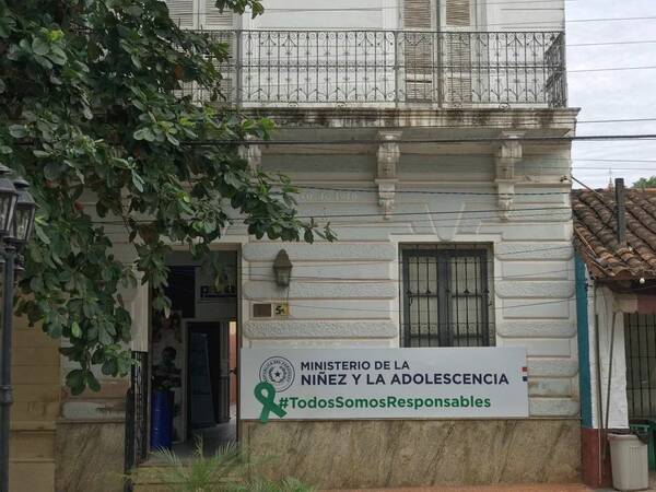 Crónica / Ministerio de la Niñez habilitó centros de refugios para menores en situación de calle