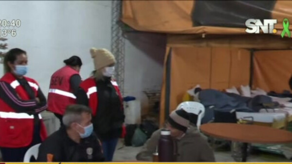 Reciben a varias personas en albergue de la SEN - SNT