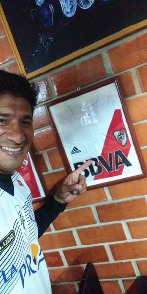 Crónica / Un paraguayo que fue campeón continental se burló de River de “ashá”