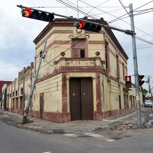 Antiguo edificio es declarado patrimonio histórico por decisión de Junta Municipal | 1000 Noticias