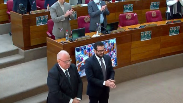 Jorge Bogarín y César Rossel juran como nuevos ministros del TSJE