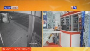 Rompe vidrios asaltan farmacia en San Lorenzo | Noticias Paraguay