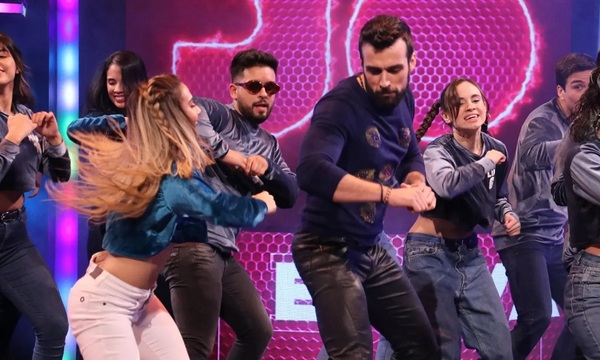 Los shows que habrá en “Rojo” esta noche | Telefuturo
