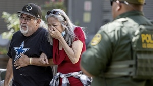 Cinco muertos en dos nuevos tiroteos en EEUU y Nueva York estudia declarar la emergencia