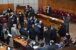 Nuevos ministros del TSJE destacan necesidad de más control en el financiamiento político - Política - ABC Color