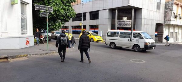 Asunción es un peligro para los peatones - Nacionales - ABC Color