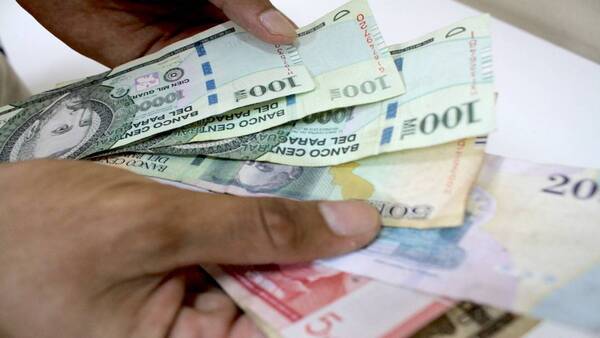 Crónica / Plantearan un aumento de 250 mil'i en el sueldo mínimo
