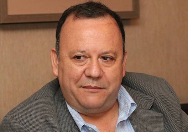 Economista espera actuación de justicia tras fuertes acusaciones de lavado de dinero