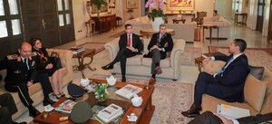 Mario Abdo recibió a autoridades colombianas y conversaron sobre avances del caso Pecci - El Trueno