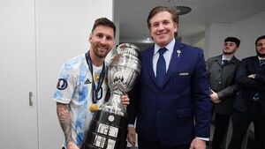 El regalo especial de Alejandro Domínguez a Lionel Messi