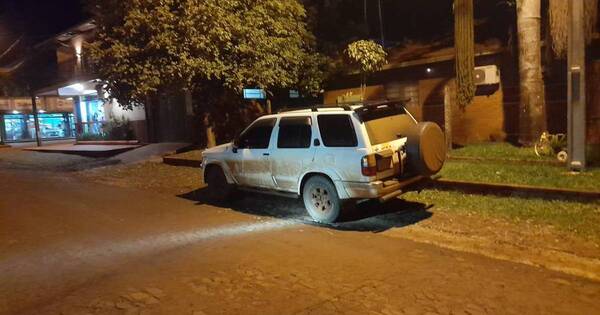 La Nación / Detienen a dueño de la camioneta