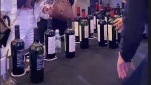 Crónica / Piden devolución al que robó vinos de una expo, advierten que "hay videos"