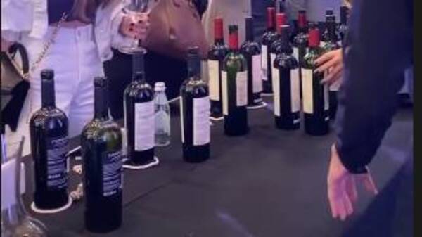 Crónica / Piden devolución al que robó vinos de una expo, advierten que "hay videos"