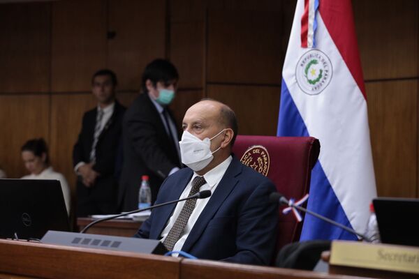 "Cachito", reelegido presidente del Senado - San Lorenzo Hoy