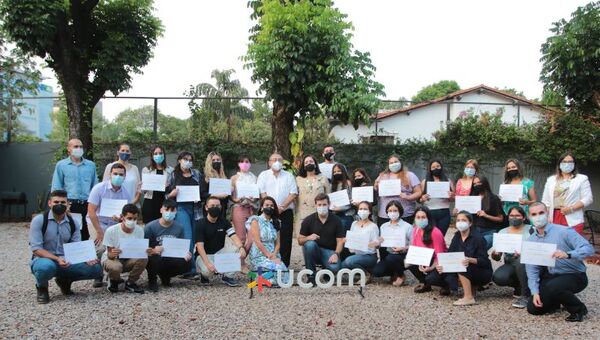 30 años, 30 becas: la UCOM festeja su aniversario con la comunidad estudiantil
