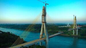 Presidentes de Paraguay y Brasil visitan hoy zona de obras del Puente de la Integración - La Clave