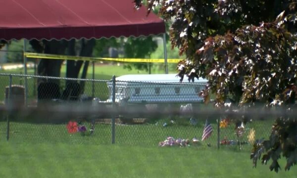 Cinco personas heridas de bala en un cementerio de EEUU