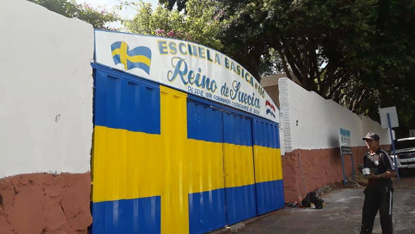 Alumno llevó cuchillo a la escuela: padres dicen que llevó "para sacar punta a sus lápices" - Noticiero Paraguay