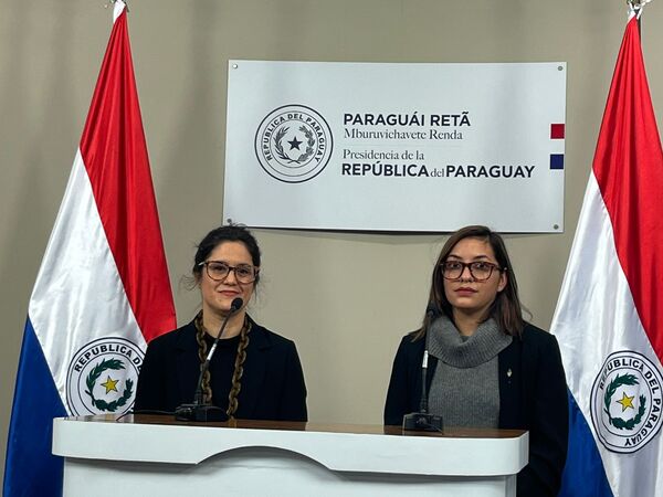 Diario HOY | Adriana Ortiz renunció al Instituto de Artesanía