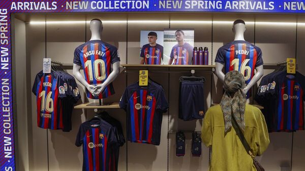 Barcelona presenta su nueva piel