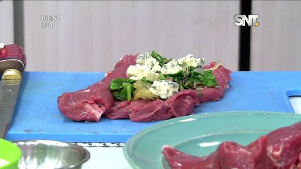 Cocina LMCD: Lomito de cerdo relleno y salsa mostaza - SNT