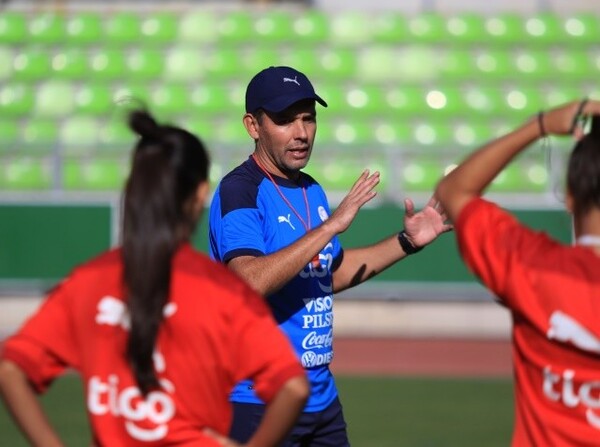 Nominadas para los entrenamientos de la Sub 20 Femenina - APF