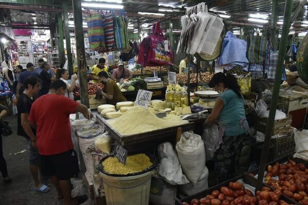 Feria con novedosas ofertas en el Mercado 4 este sábado