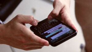 Alumna denunció a su profesor por supuesto acoso vía whatsapp em Zanja Pytã