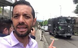 Crónica / [VÍDEO] En feroz tanqueta y con fuerte custodia policial trasladan a asesinos del fiscal Pecci